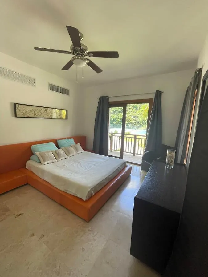 Apartemento En Puerto Bahia Samana