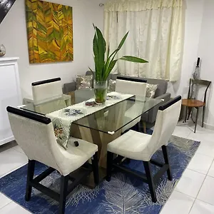 Apartamento Calle 5 No.10, Proyecto Pascualas, Samaná